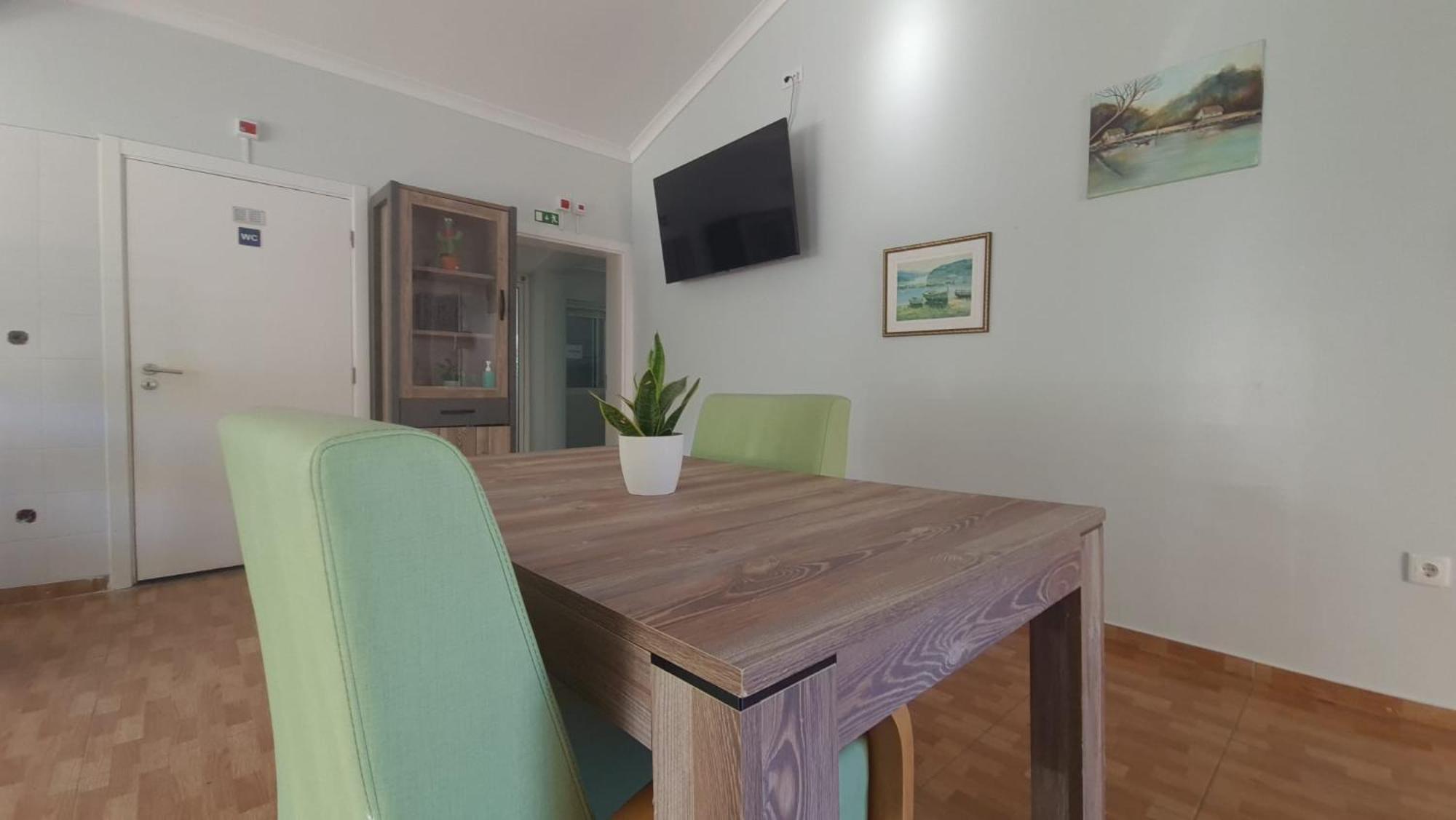 Hostel Jardins De Sao Luis Setúbal Eksteriør bilde