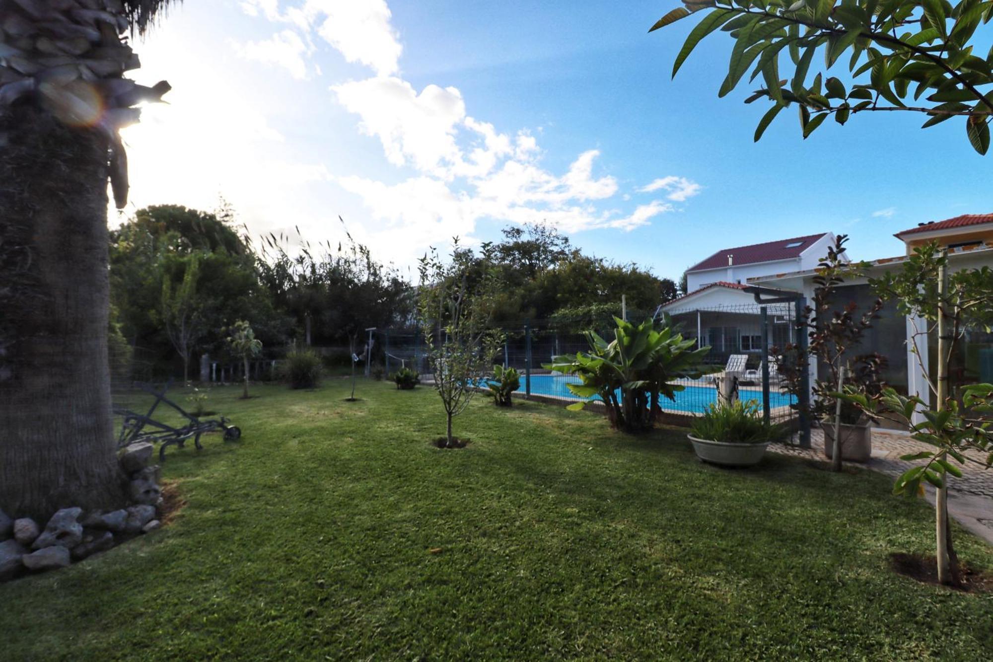 Hostel Jardins De Sao Luis Setúbal Eksteriør bilde
