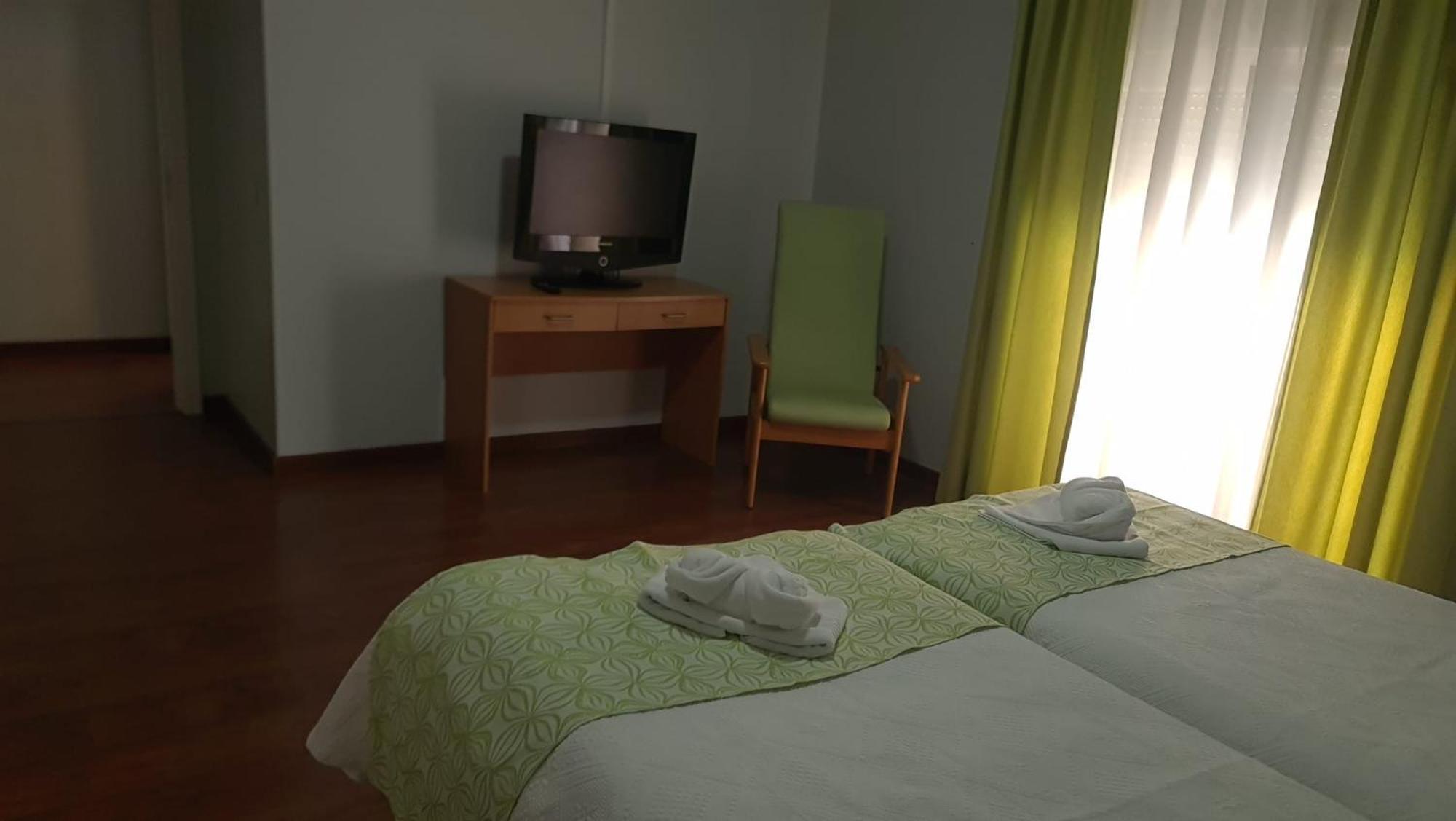 Hostel Jardins De Sao Luis Setúbal Eksteriør bilde