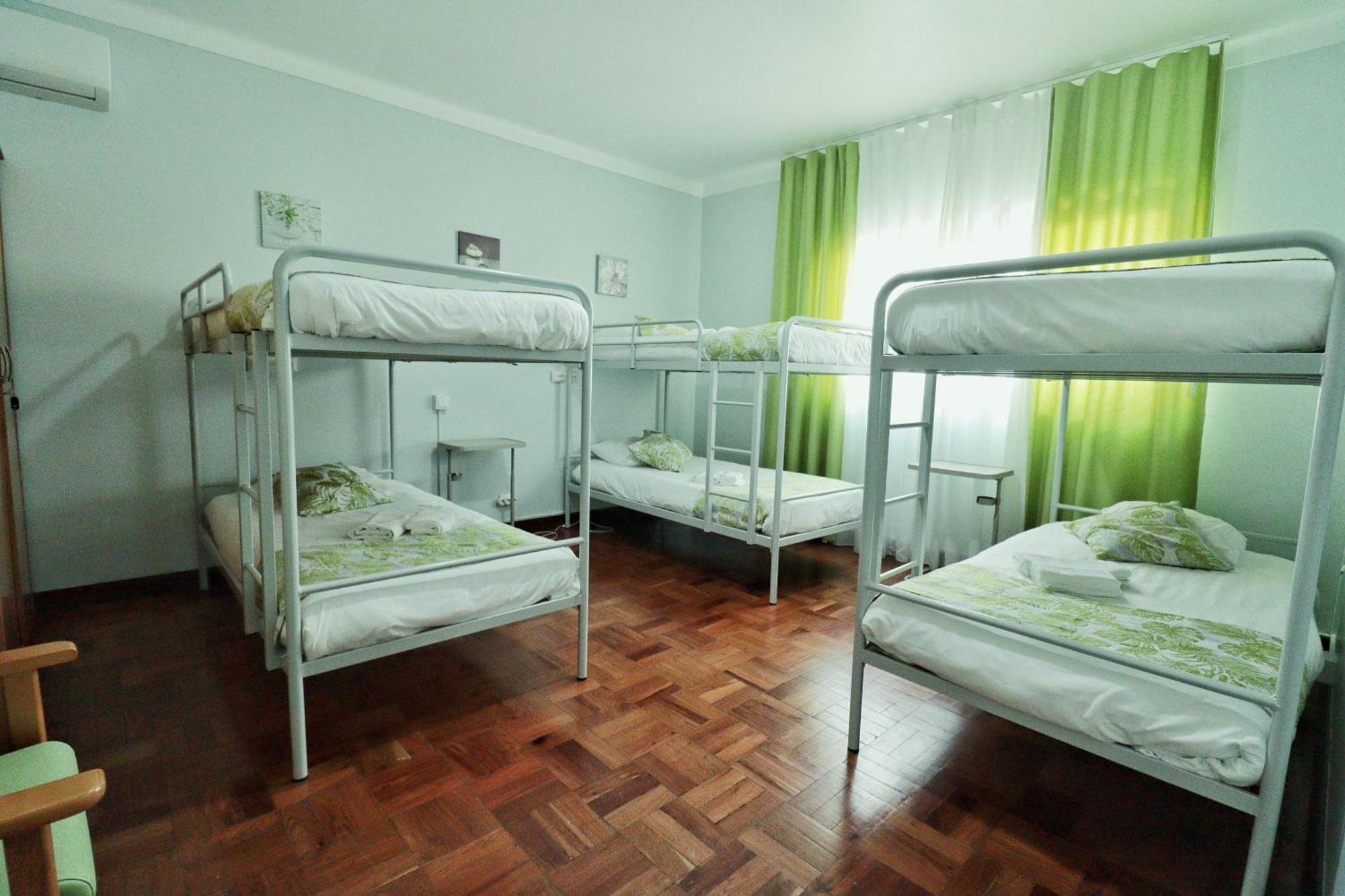 Hostel Jardins De Sao Luis Setúbal Eksteriør bilde