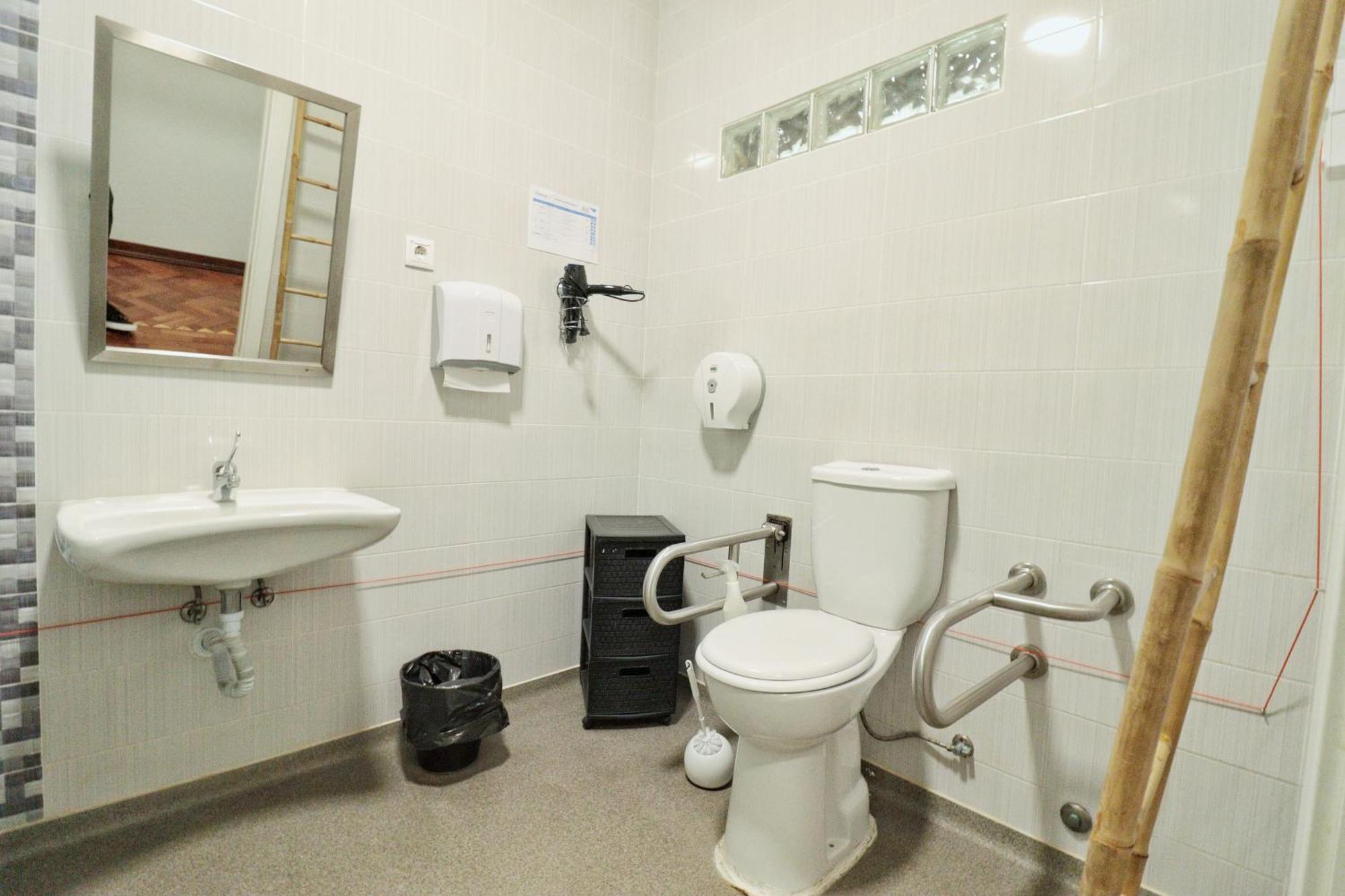 Hostel Jardins De Sao Luis Setúbal Eksteriør bilde