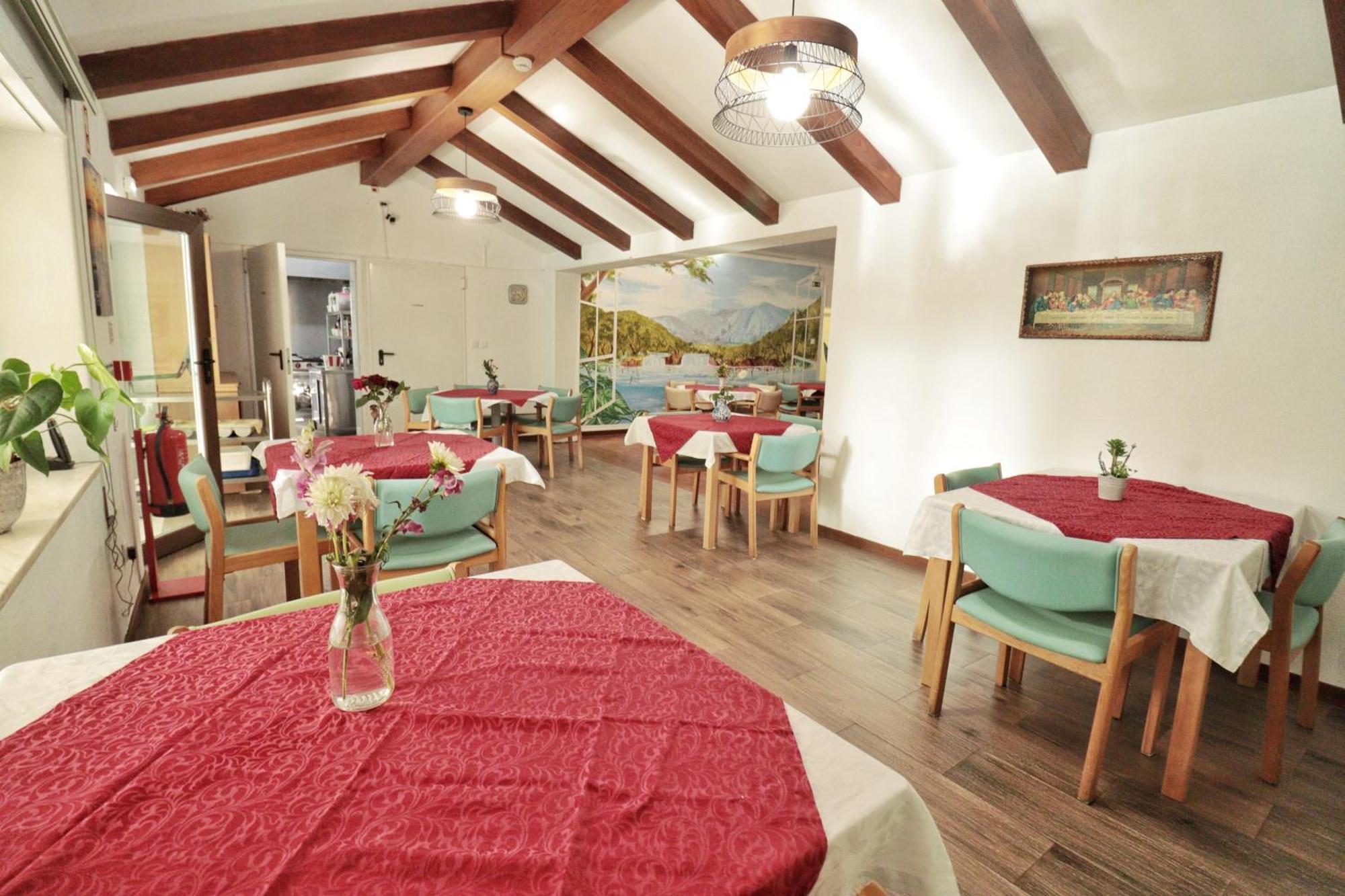 Hostel Jardins De Sao Luis Setúbal Eksteriør bilde